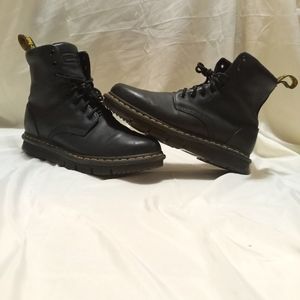 Men's Doc Marten Lexington boots. Size 10.
